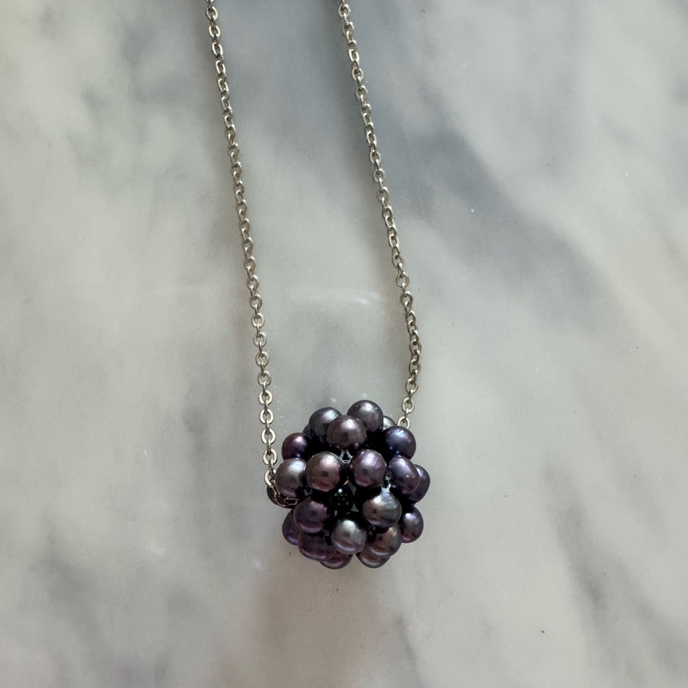 New pearl necklace